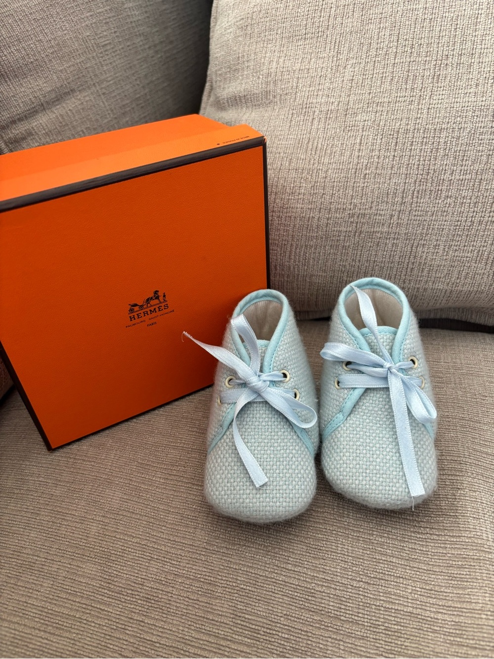 Hermès Light Blue Cashmere Baby Booties